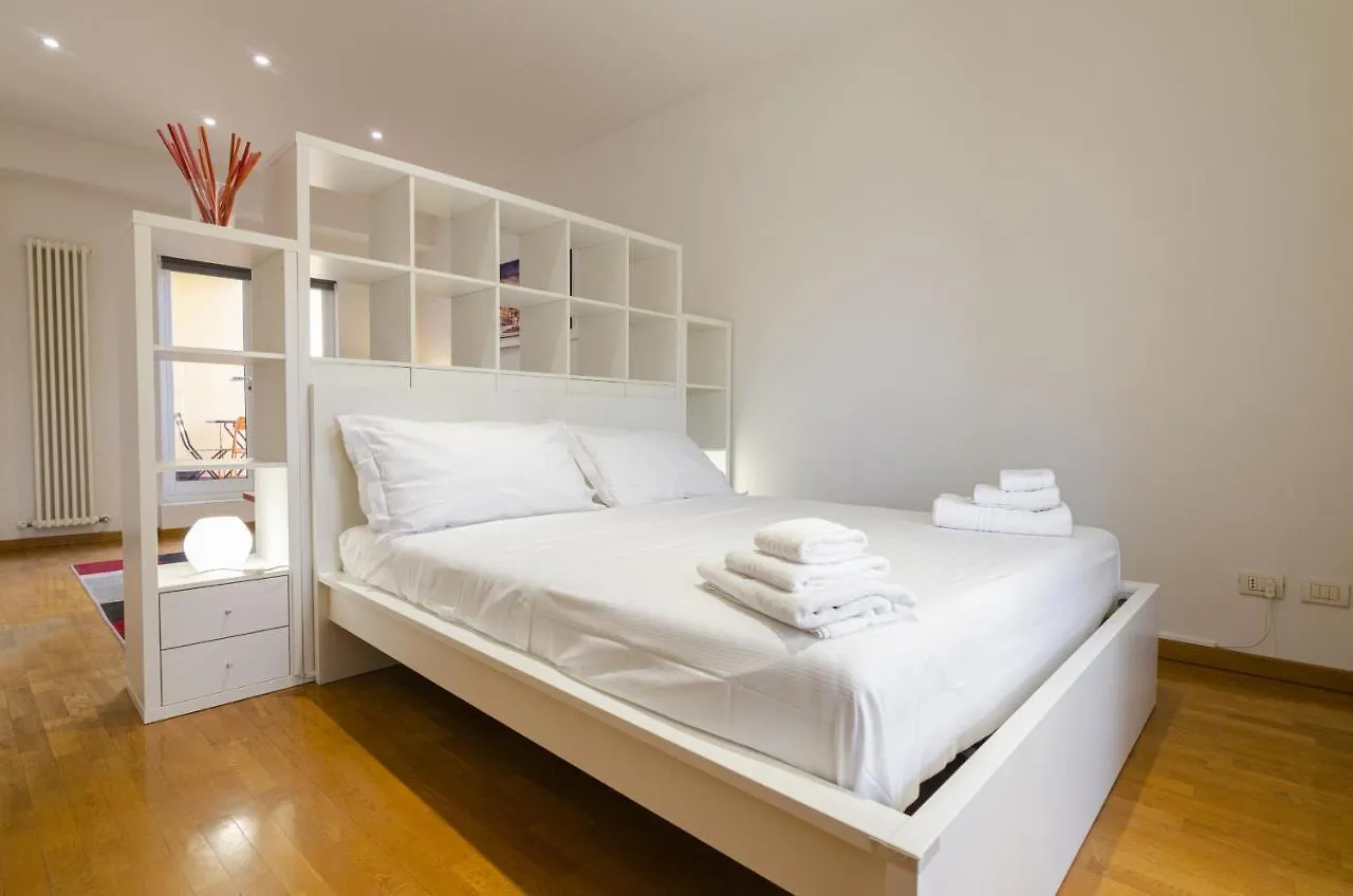 Le Terrazze Di Via Paradiso By Wonderful Italy Apartman Bologna 0*,